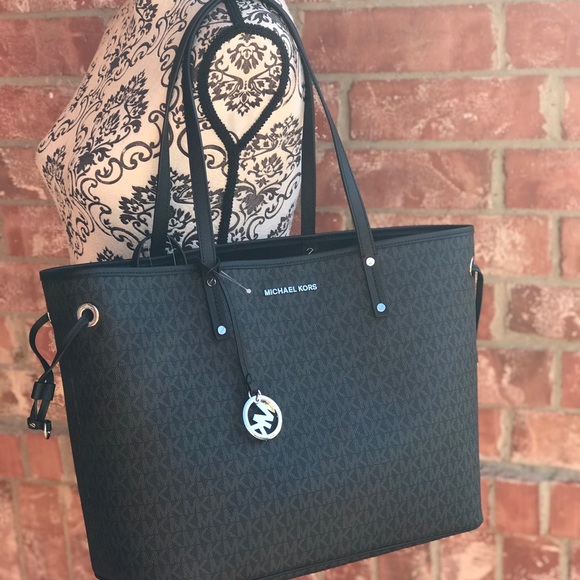 Michael Kors jet set travel reversible tote bag - Picture 7 of 8